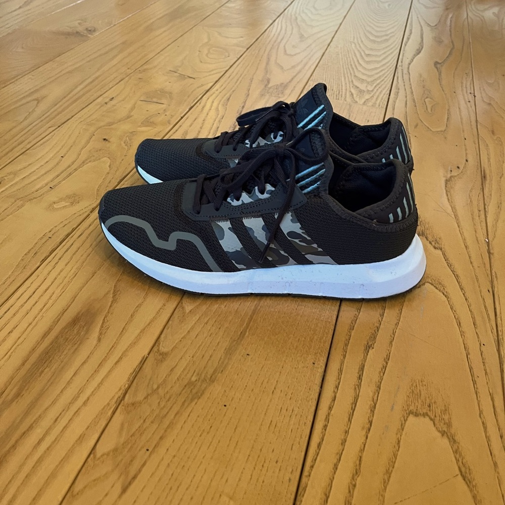 Adidas Swift Run Mens